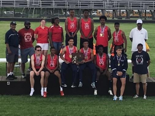 HartleyTF's tweet photo. Congratulations to the Boys Div II Regional runner-up! Next up, State tournament! https://t.co/vqlbOXGq5G