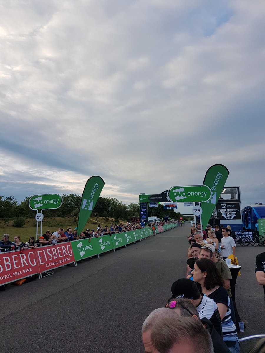 <a href="/FestinaWatchUK/">Festina Watches</a> thanks for a great night <a href="/TourSeries/">The Tour Series</a> Brooklands