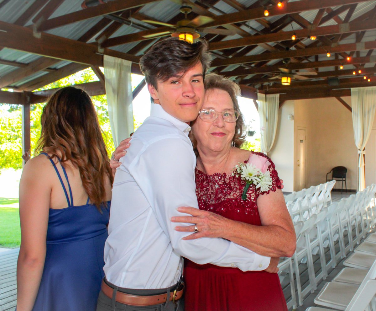 DavidM18BVet's tweet photo. Grandma loves you Max Carreon. Congrats Graduate. #LISDGraduations https://t.co/JBjmCy2tun
