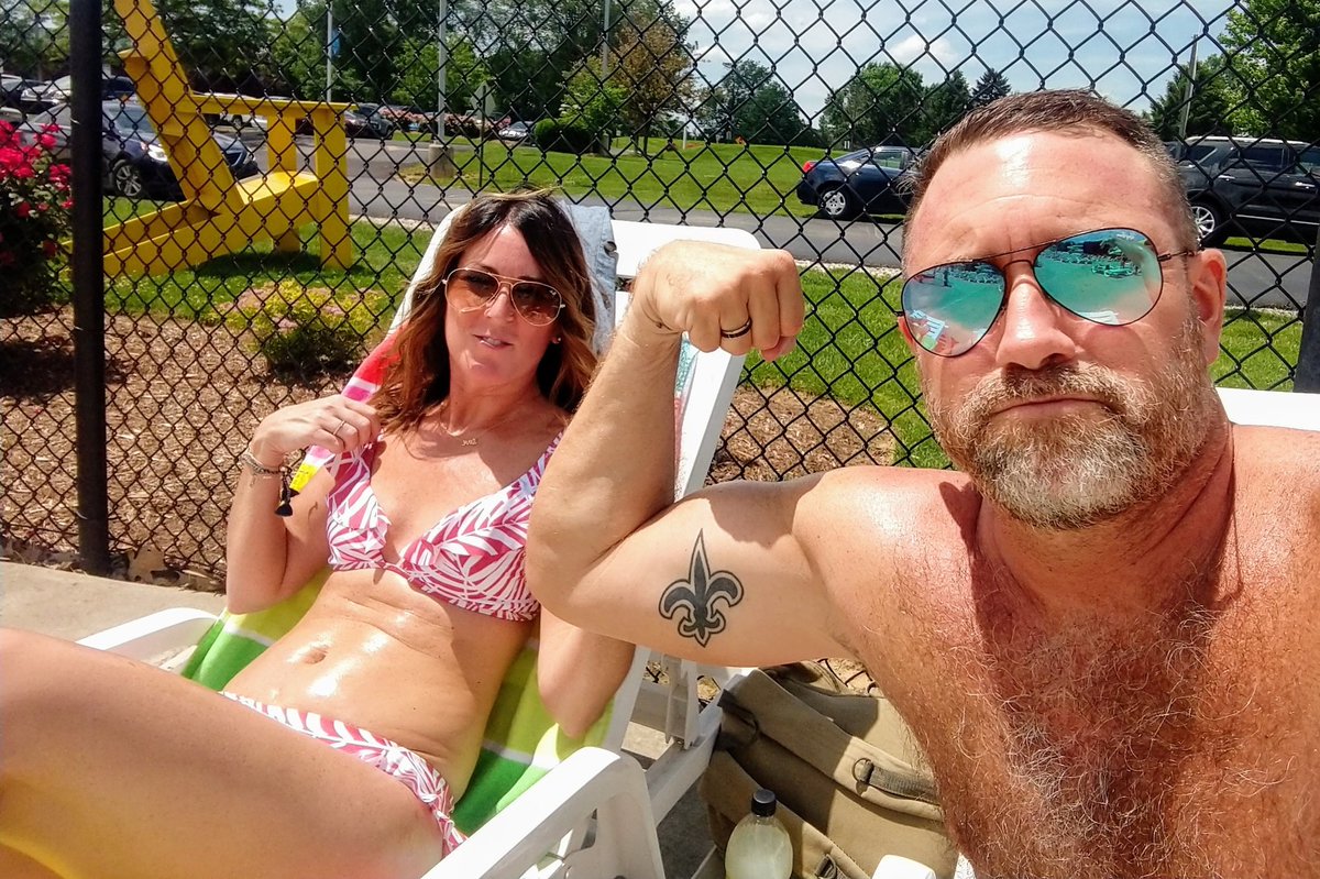 drobryan68's tweet photo. Boom! Hangin'out at Calypso Cove with my girlfriend, Jennifer! Don't tell #skinshot @JenniferOBryan! 😜🤫💪🏼🏊 https://t.co/yOJqKKs1ay