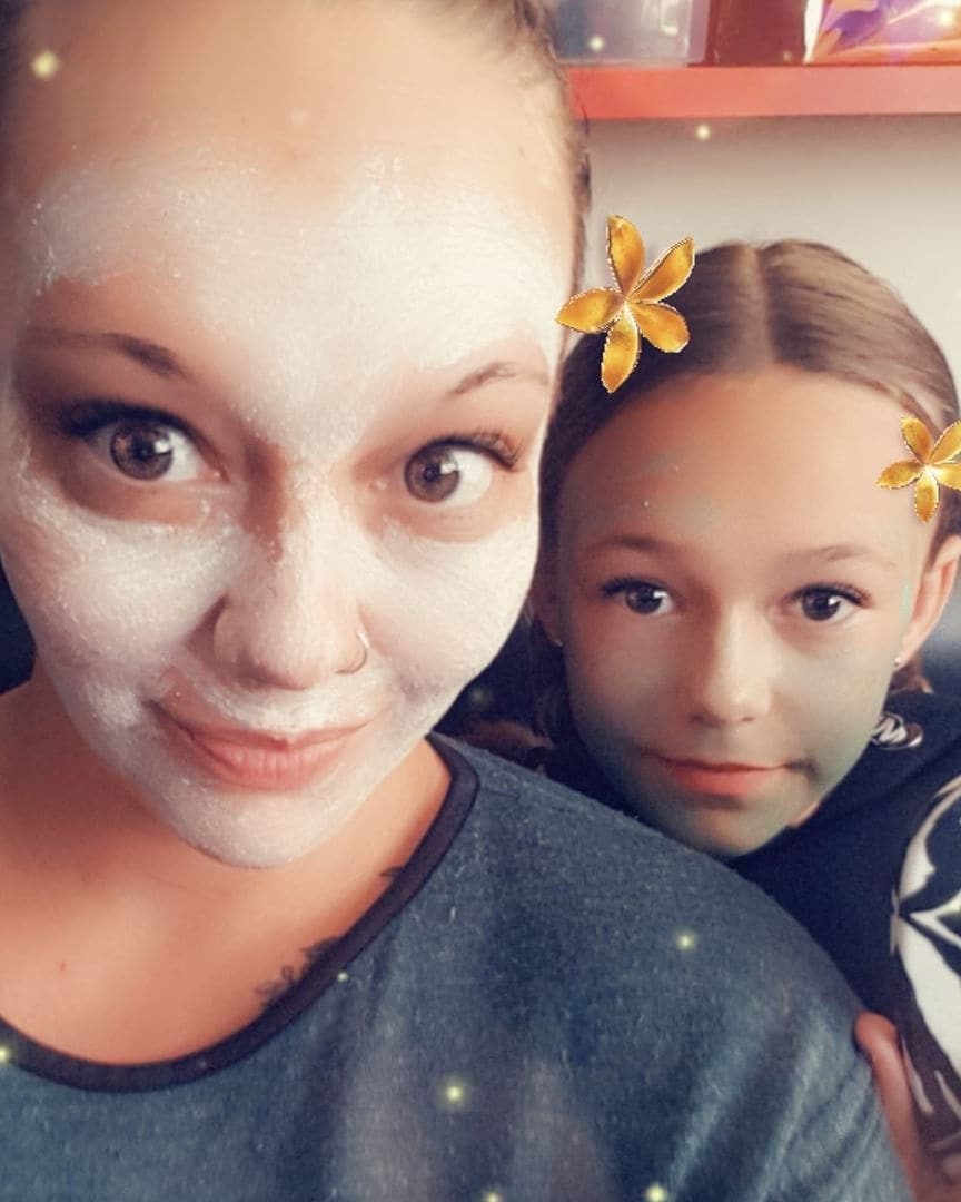 Amy07151308's tweet photo. #makeup #makeuptester #makeuptesters #lovemakeup #skincare #skincaretester #facemasktester #bigeyelashes #bigeyelashes #eyelashes #eyelashtesters #beauty #eyeshadowpalette #tester #cvswarrior #cvsfighter #glameyelashes #makeuponpoint #eyelashes #beautytips #skincareroutine #c https://t.co/UdJ403ZdOD