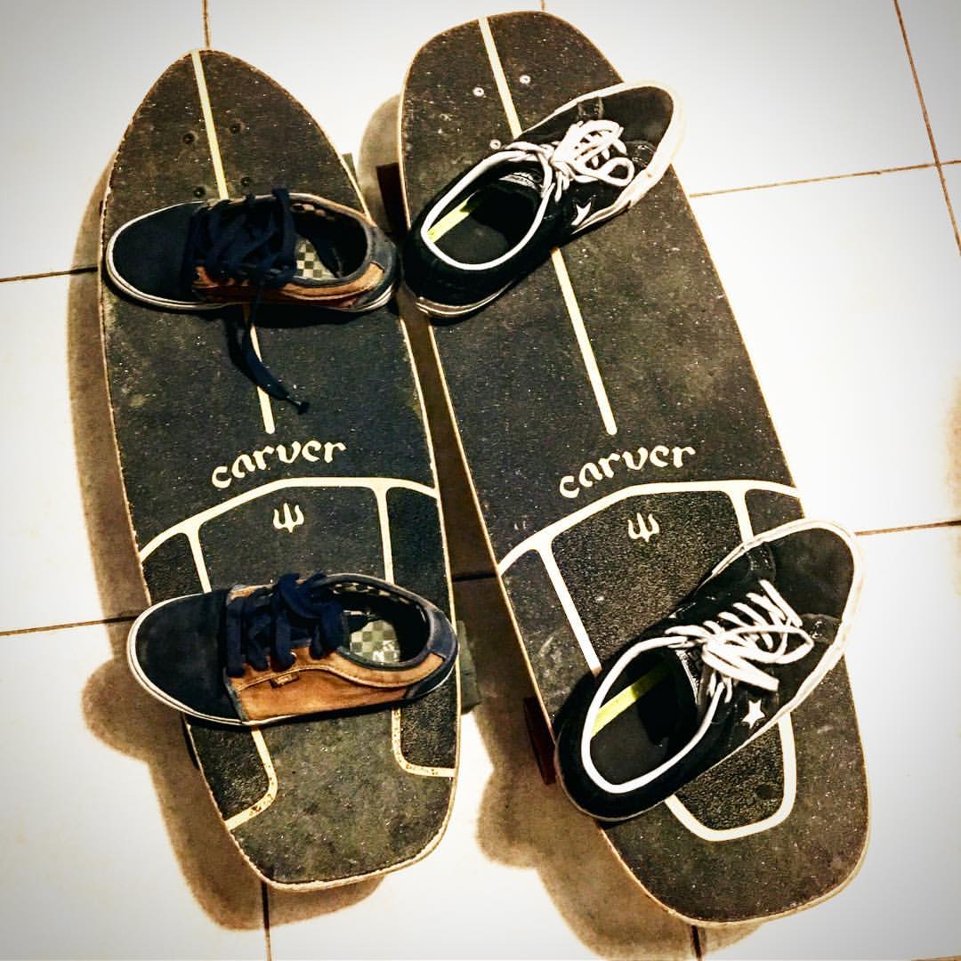 Freedomsportsco's tweet image. Nada como disfrutar de la velocidad y el viento montado en una skateboard de la marca, Carver.

¿Quieres una de estas hermosuras en tú casa? Pues no dudes en llamarnos o escribirnos en @freedomsports_

#FreedomSports #Carver #skateboard #calling #skate #LaCastellana #Caracas