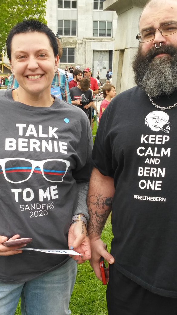 charlamanesbane's tweet image. #Bernie2020 #BernieInVT