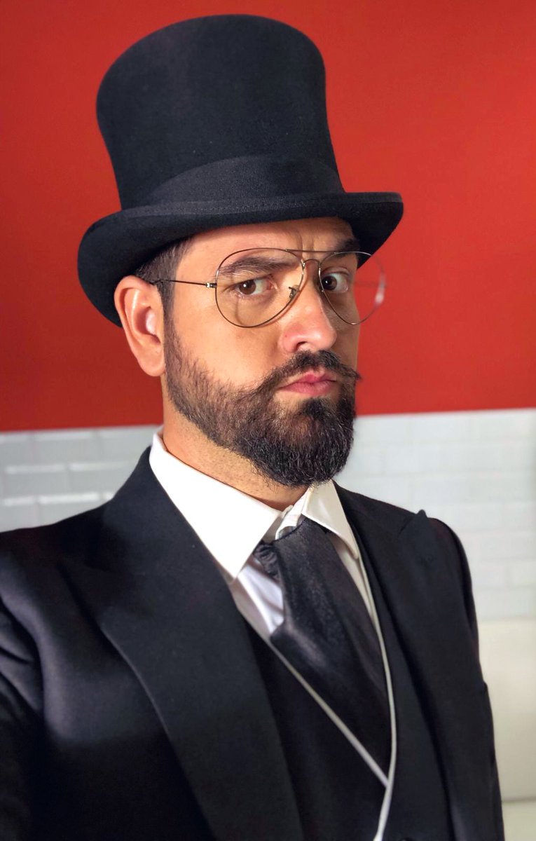 <a href="/josecorbacho/">Jose Corbacho</a> <a href="/elventero_es/">El Ventero</a> ¡¡Sí, quiero <a href="/josecorbacho/">Jose Corbacho</a> mío!! Lo que <a href="/elventero_es/">El Ventero</a> ha unido ya no lo separe nadie. ¡¡Fundámonos!!😉#elventeroelqueyoquiero