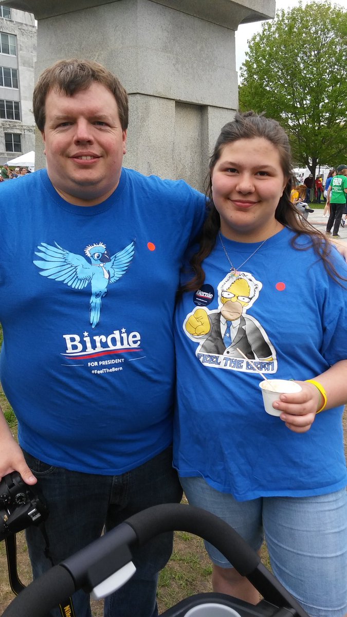 charlamanesbane's tweet image. #FeelTheBern #Bernie2020 #BernieInVT