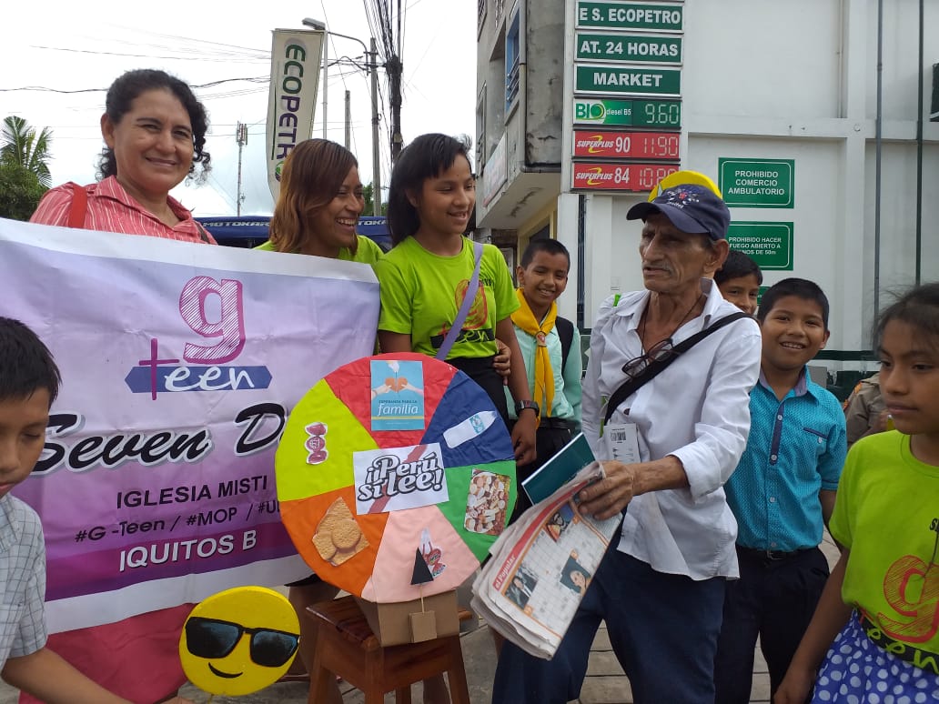 Nuestras Bases GTeen otra vez impresionaron a la ciudadanía loretana de Iquitos en el día del Impacto Esperanza. #BaseSevenDay hizo la ruleta de la Esperanza y #BaseJerusalen hizo la Impresora de la Esperanza. #IQUITOSB <a href="/AbigailGarcia_G/">Abigail García García</a> <a href="/YudyVilladeRome/">Yudy de Romero</a> <a href="/AdventistasMOP/">Adventistas MOP</a>