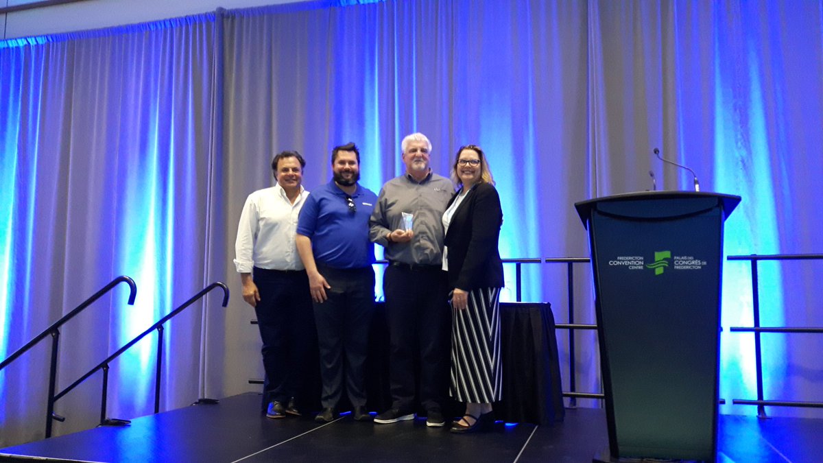 csmls's tweet photo. Congratulations to VWR International our #LABCON2019 Exhibitor of the Year! https://t.co/Pxu6SYaBFh