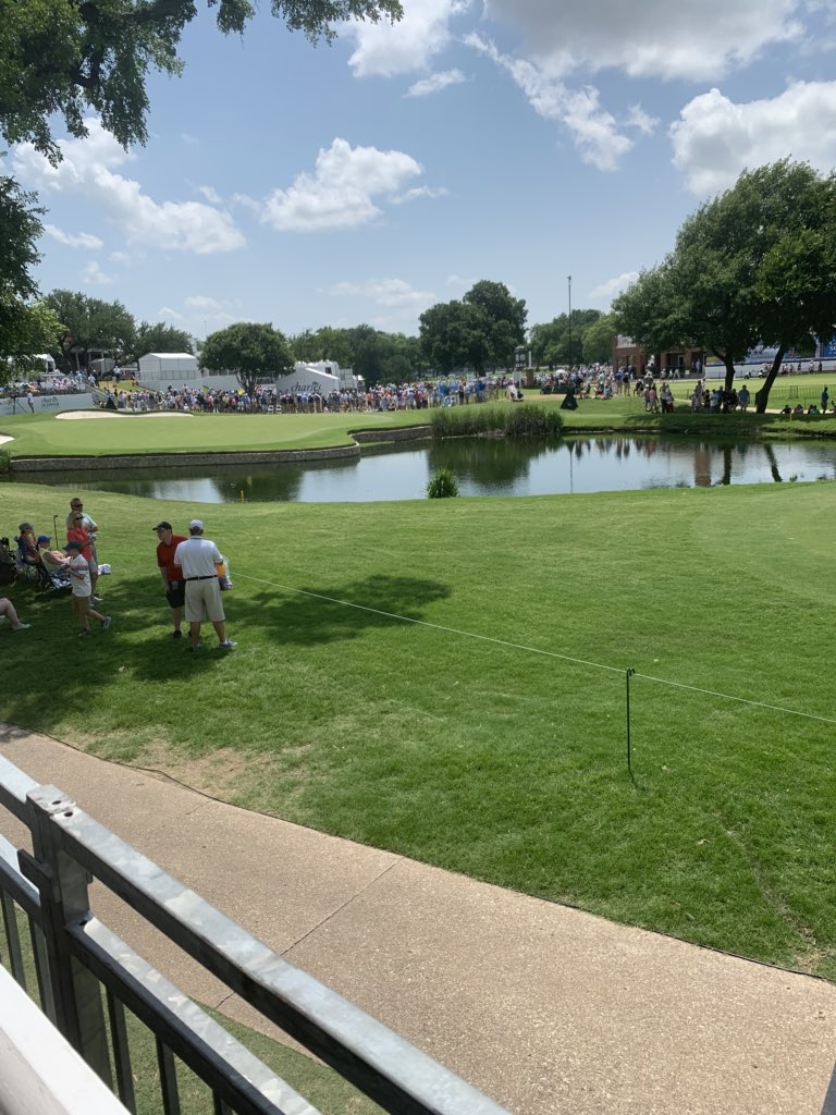 TGP717's tweet photo. Thanks to #frostbank for the hospitality at the Cottage at 9! https://t.co/bq590rsHXM