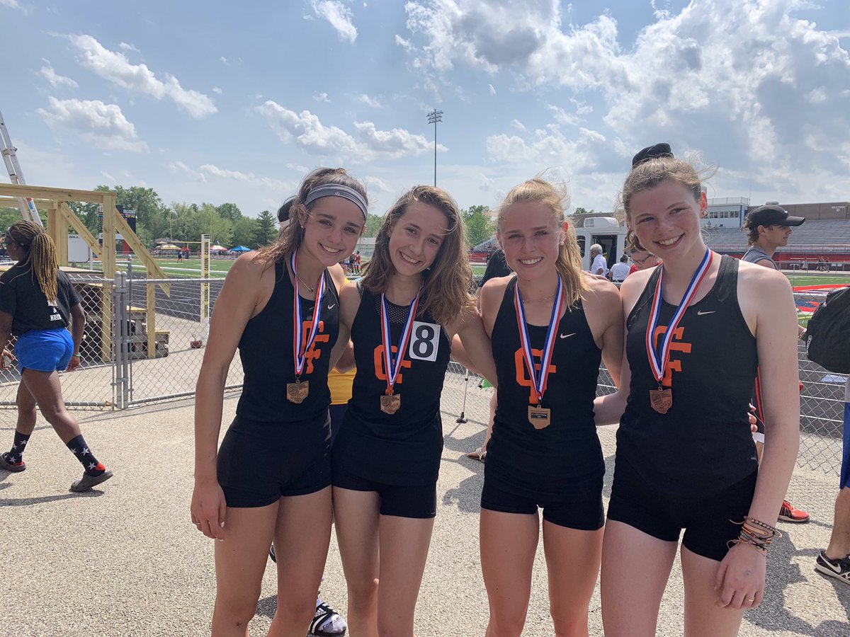 ChagrinAD's tweet photo. Girls 4x4 earn a spot at state finished 4th at regionals https://t.co/yLicMS2OAv