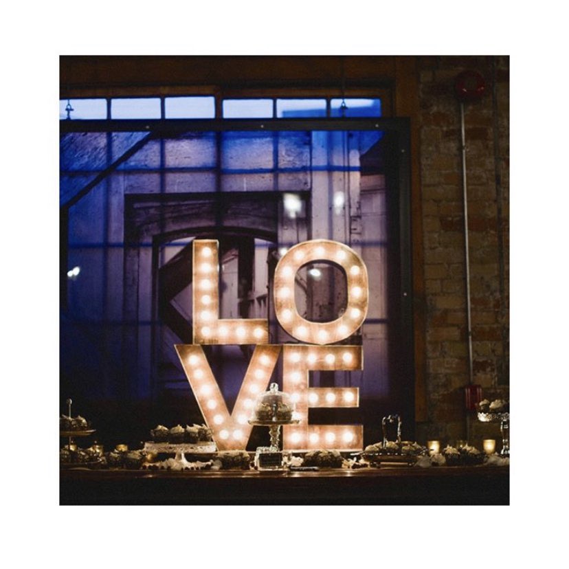 Who doesn't LOVE the weekend!?⠀⠀⠀⠀⠀⠀⠀
📸 <a href="/jennifermoher/">Jennifer Moher</a>⠀⠀⠀⠀⠀⠀⠀⠀⠀
.
.
.
.
#inspiredbythis #elegantwedding #wedluxe #torontoevents #torontolife #firstandlasts #torontoliving #bridetobe #belovedstories #weddingplanners #torontowedding