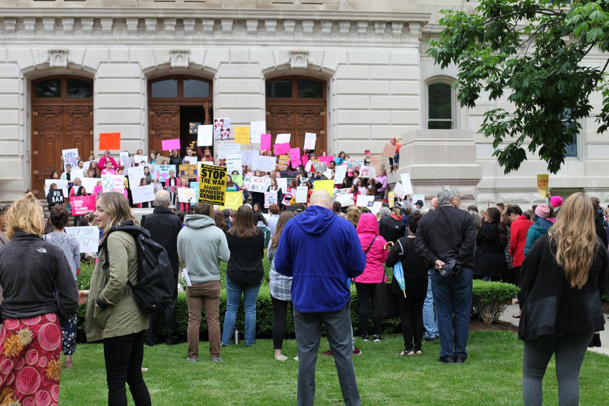 PPAAEast's tweet photo. We had such an amazing turnout at our #StoptheBans rally, but don’t let the energy stop there. The fight doesn’t end until we’ve won reproductive care for everyone—and that includes abortion care. @PPact #StandWithPlannedParenthood #WeWontGoBack #StandWithHoosiers #WeAreKY https://t.co/Dz3JdxPZmG