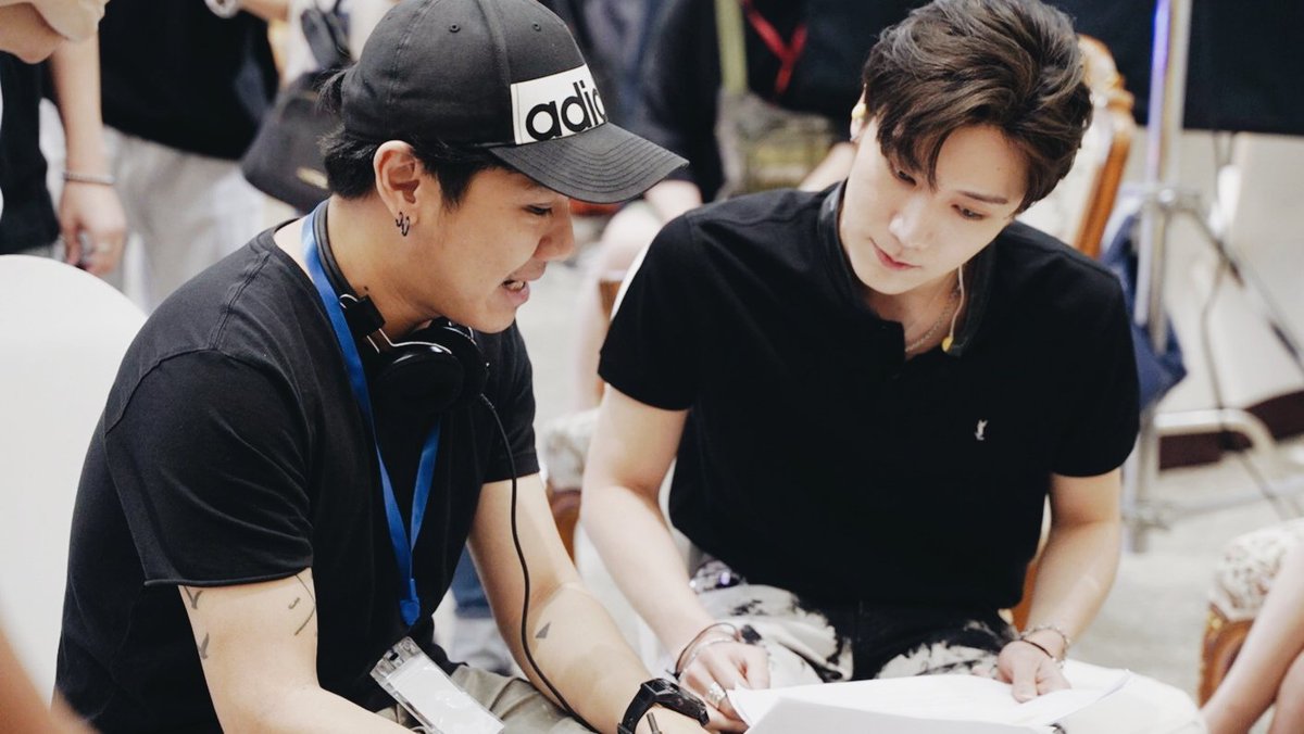 ChuCh_Wi's tweet photo. การเป็น MC ไม่ใช่เรื่องง่าย น้องเตนล์ตั้งใจทำงานมากๆและทำได้ดีมากจริงๆ รูปคู่นี้เป็นสิ่งยืนยัน❤️☺️  #FoodTruckBattleSeason1 https://t.co/Vez8PrlyDV