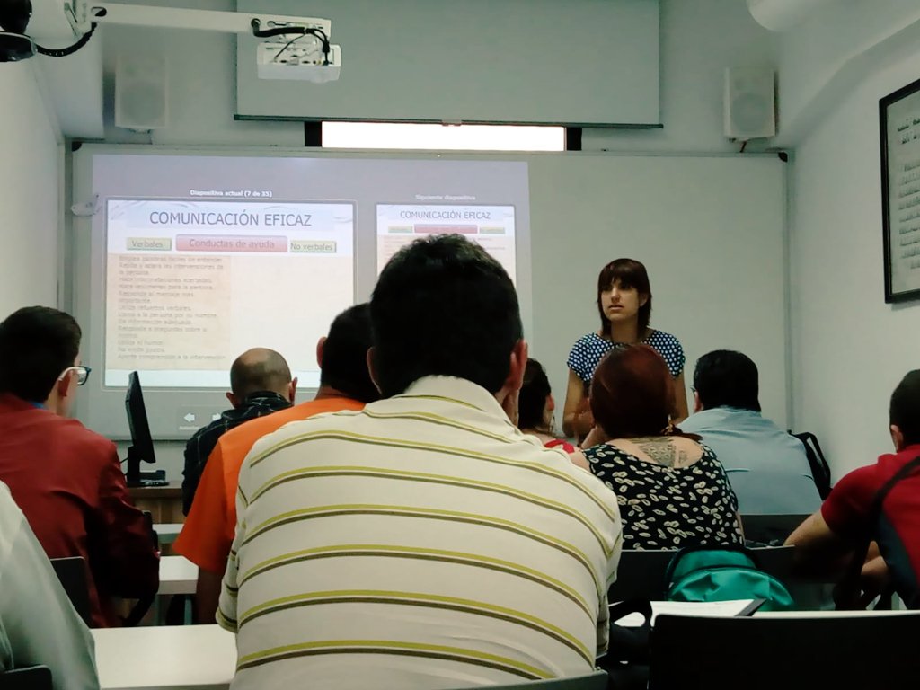 SaludMentalVAL's tweet photo. Tercera semana: #Formación sobre #ApoyoMutuoEntreIguales

Hablamos de #SistemaSanitario, #Recuperación de la #SaludMental y #Comunicación, con profesionales de @GVAclinic y miembros @AEN_PV

¡Gracias a tod@s!

#EnPrimeraPersona
#DedicarseAVivir
#AlLadoNoEncima
#EscucharyAcompañar https://t.co/P4bPzjPLWy