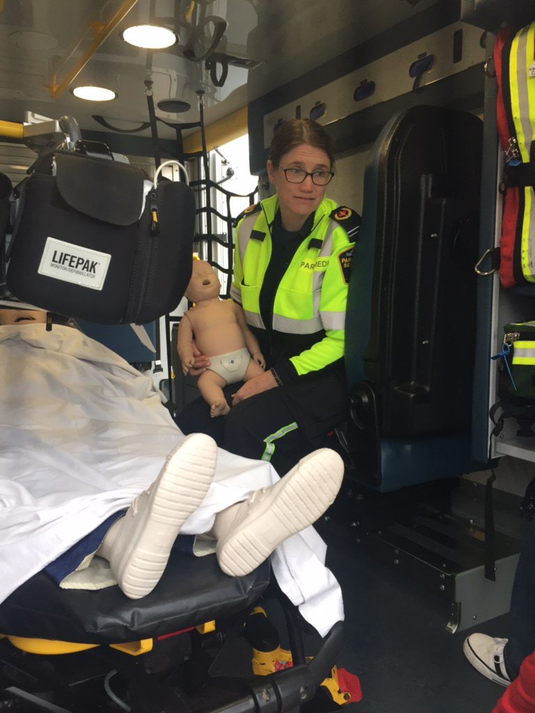 YorkParamedics's tweet photo. Having a great time here at #YRFamilyFunDay despite the weather. Come join us to learn more about #paramedics and the great work they do! https://t.co/pIfGL2UFos