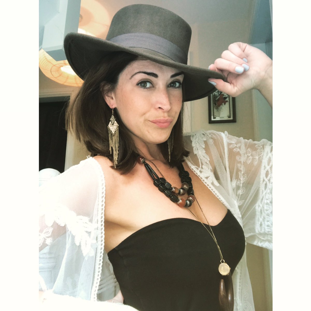 Charlie Cooper tweet media