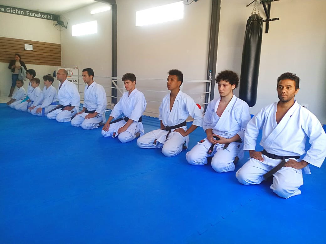 senkikanbrasil's tweet photo. Mais um ótimo treino de sábado e competição. Amanhã tem mais 😊
#karate #shotokan #tradicional #jka #fpktradicional #cbkt #itkf #kata #kumite #artesmarciais #martialarts #budo #karateforlife #cidadedutra #interlagos #interlagossp #interlagoscity https://t.co/2fYmXEC1XT