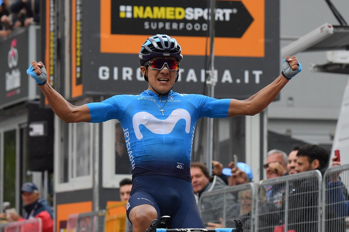 ¡Grande <a href="/RichardCarapazM/">Richard Carapaz M</a>! Triunfa en la etapa 14 del <a href="/giroditalia/">Giro d'Italia</a> y es el líder absoluto de la competencia. Gracias por darnos esa alegría y ese orgullo. El país está de fiesta y le daremos el reconocimiento que merece.