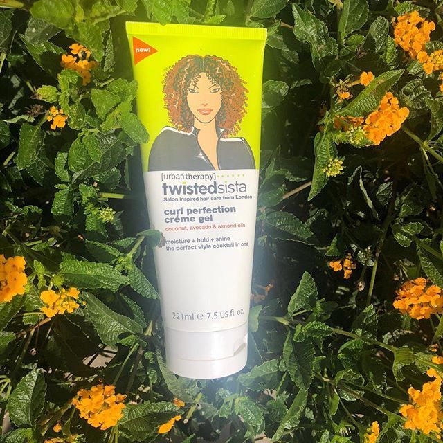 TwistedSista_UT's tweet image. 💫💫One of our best-sellers! This stuff is AMAZING! 💚MOISTURE+HOLD+SHINE=CURL PERFECTION CREME GEL / twistedsista.com⠀#Type4curls #textures #texturedhair #healthyhair #curlsoftheworldunite #bodybutter #naturalhair #naturalcurls #coconutoil #curlyvibes #curlyhair