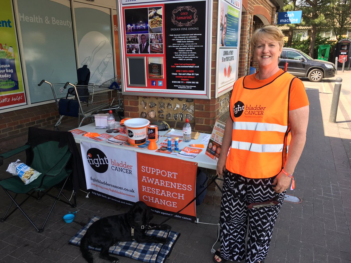 pmicha61's tweet photo. Brenda and Cosmo collecting for FBC today in Princes Risborough. Xx https://t.co/5LjdW3aso7