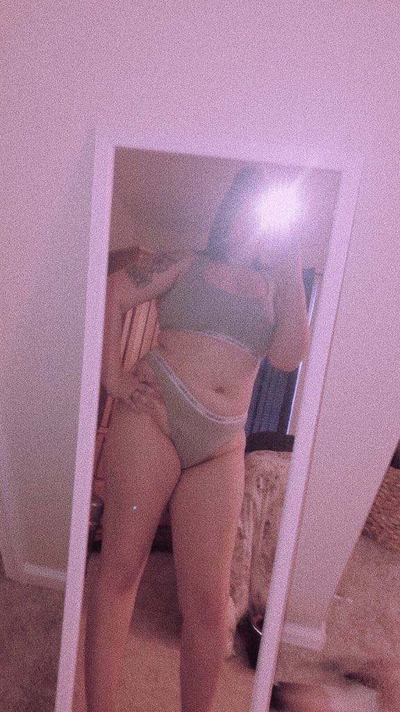 oldemkat's tweet photo. yo it’s been a minute since i made a new post on this twitter - anyway i have a new twitter so @httpsagerob follow it https://t.co/wuk0j1Fi2Q