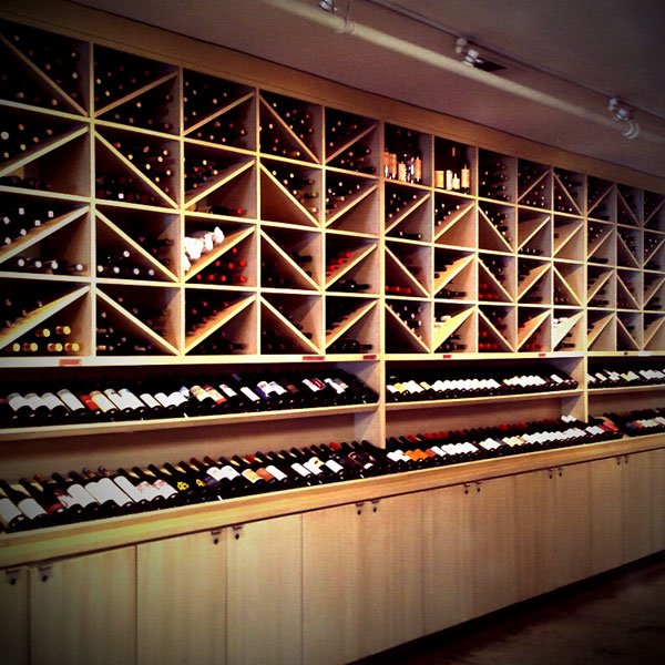LOWineCafe's tweet photo. With over 500 wines to choose from, Los Olivos Wine Merchant & Cafe is the perfect place to go to for National Wine Day!
@LOWineCafe
#nationalwineday #wine #losolivoswinemerchant #losolivos #syv #drinkwine #eatndrink #nationalwinedayeveryday #locafe https://t.co/pRPOW2kHDb