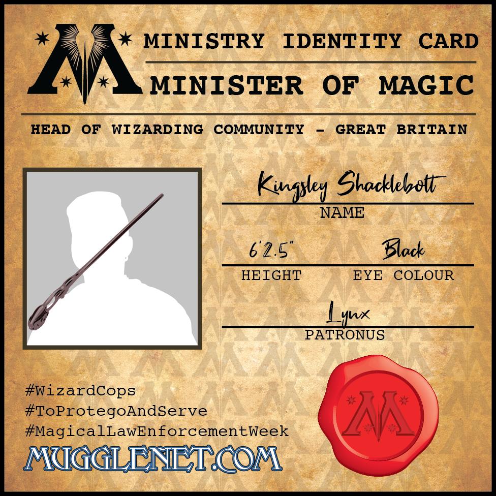 MuggleNet's tweet photo. #ToProtegoAndServe
We're finishing off this week by honoring Minister of Magic and member of the Order of the Phoenix, Kingsley Shacklebolt.
“Every human life is worth the same, and worth saving.”
#WizardCops #MagicalLawEnforcementWeek https://t.co/4Q4z4WBQYr