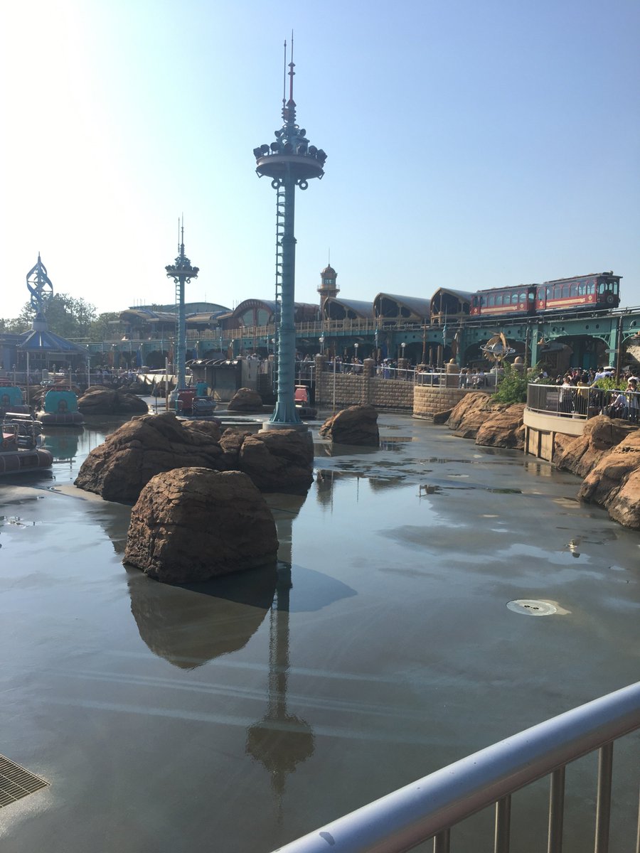 鯛 地震の起きたディズニーシー初体験してきた 干上がるアクアトピアにびっくり あれが余震で本震きたらヤバイもんな 全部止まるのは仕方のないことだったのかも 鯛 地震の起きたディズニーシー初体験してきた 干上がるアクアトピアにびっくり あれが余震で本震きたらヤバイもんな 全部止まるのは仕方のないことだったのかも