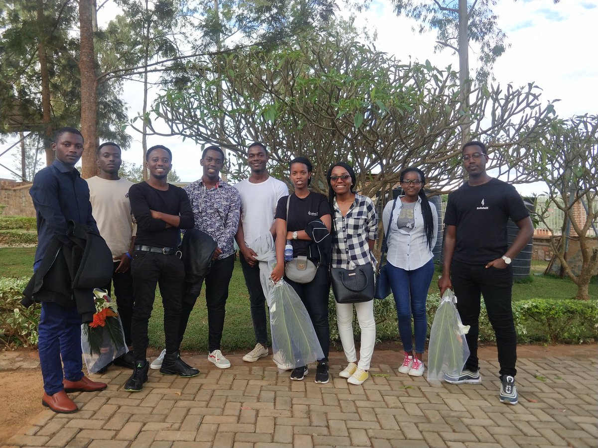 #Kwibuka25 
#MuseumHunters 
We went to Ntarama to bow for the innocent Rwandans who we killed in 1994 Genocide against the Tutsi