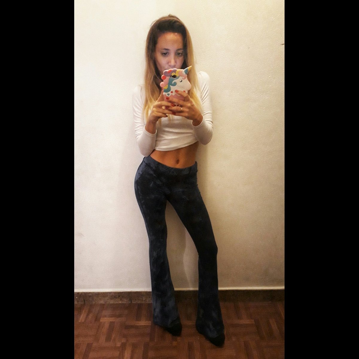 conejitakiki's tweet photo. Mood Marixa Baleeeeeee 😊
Tratando de ponerle onda para no caer 👊 https://t.co/f1P26y1unm