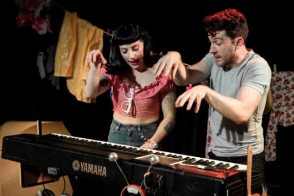 ‘Might be the most energetic performance I’ve ever seen’: Ellen Casey for <a href="/Mind_The_Blog/">Mind the Blog</a> is blown away by the energy of <a href="/MrRobbieSmith/">Robbie W Smith</a> &amp; <a href="/Lala_Barlow/">𝐿𝒶𝓁𝒶 𝐵𝒶𝓇𝓁𝑜𝓌 ✨💖🌈🦄</a> as they cleverly create a host of weird &amp; wonderful characters in <a href="/worstwarehouse/">The Worst Little Warehouse in London</a> ★★★★ dlvr.it/R5Ptj8