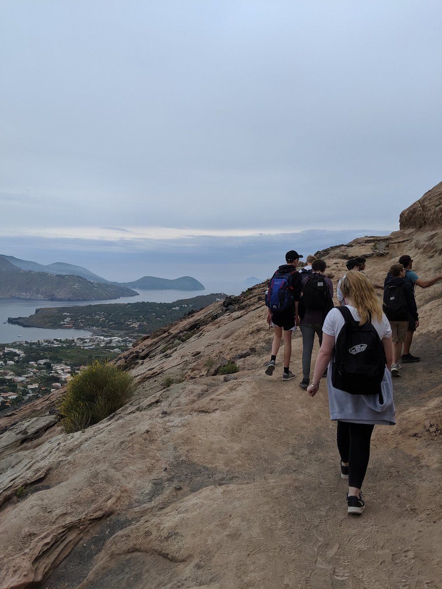 TMB_School's tweet image. 