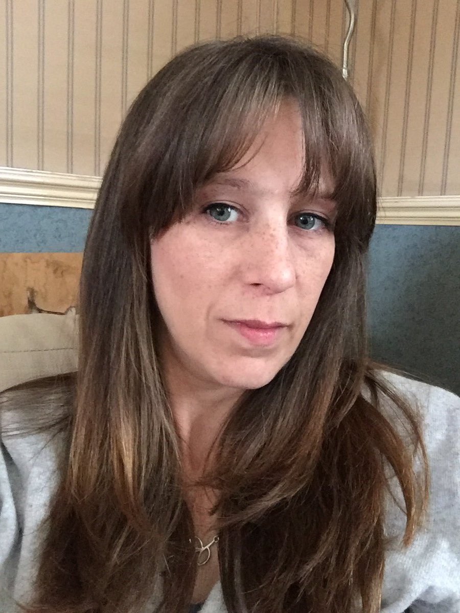 mari_booth's tweet photo. Selfie https://t.co/K1KYj8ggTu