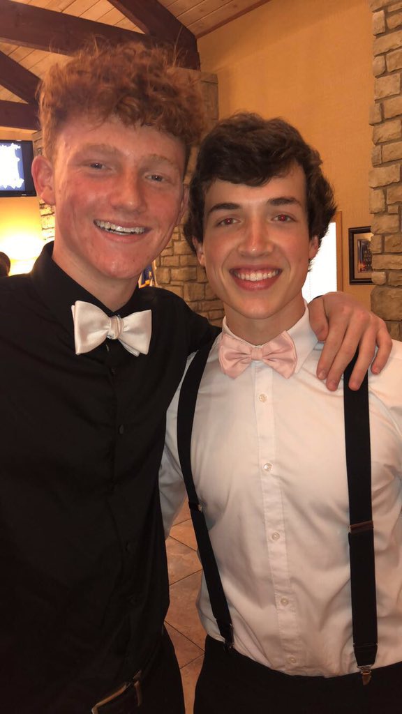 Happy birthday Alex! love u bro   