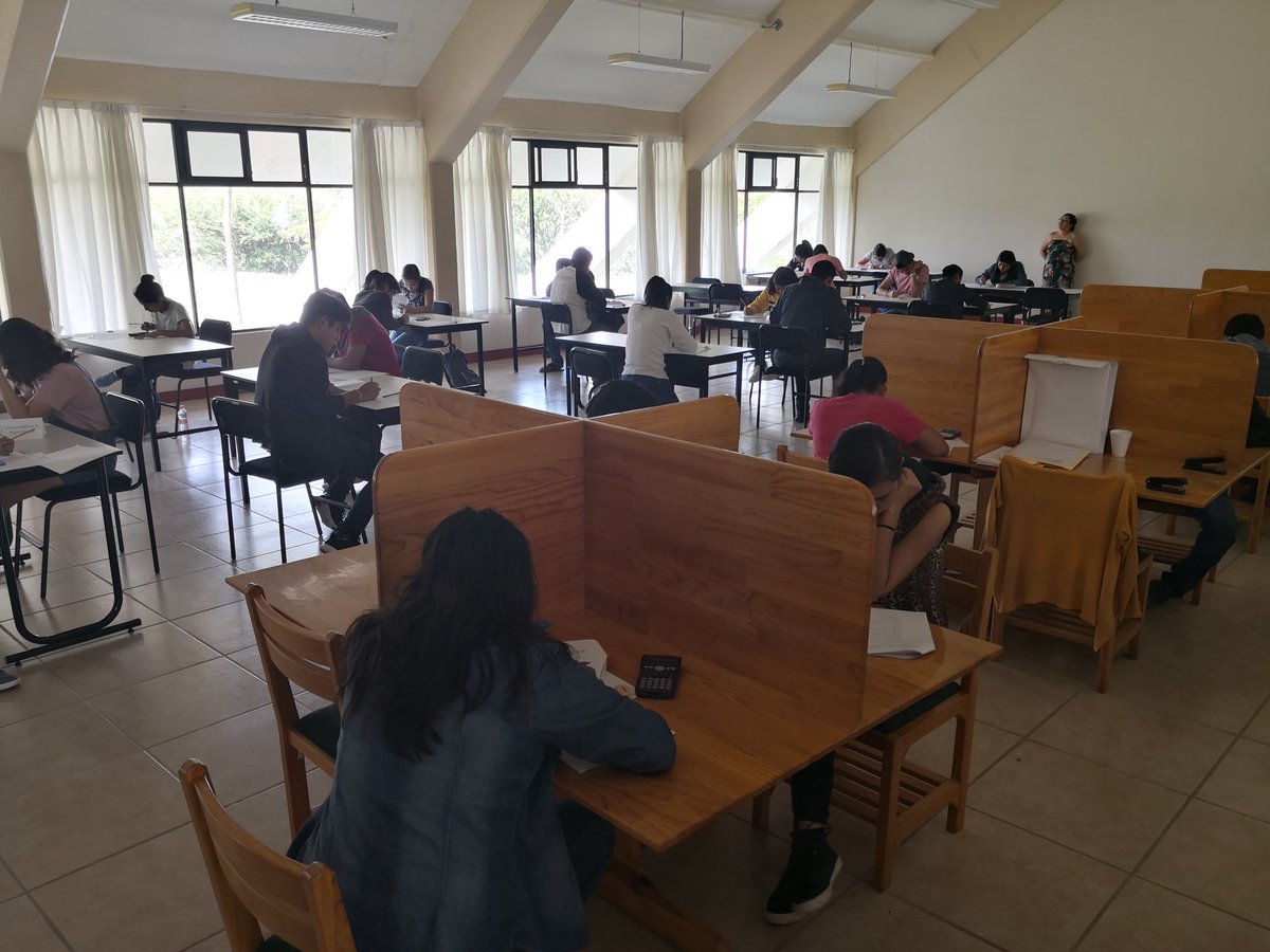 josuegarma's tweet photo. En estos momentos estamos en la aplicación del primer examen de ingreso a las diferentes universidades de SUNEO.
Exito a todos los aspirantes.
#OrgulloNovaUniversitas #UTM #UNSIS #UNSIJ #UNCA #UNICHA #UNCOS #UNISTMO #UNPA #UMAR #NOVAUNIVERSITAS https://t.co/YN0c6wBdHL