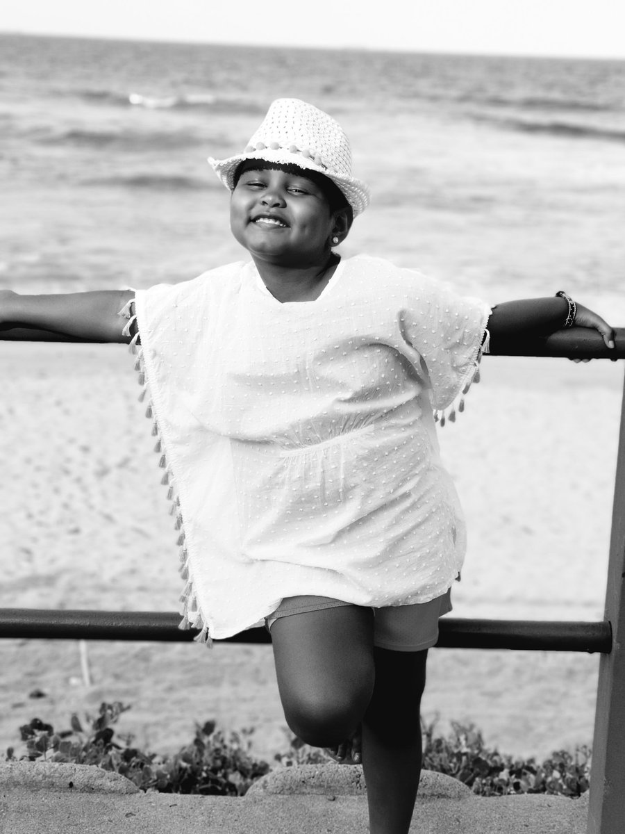 bashan_naidoo's tweet photo. Family time!! Beautiful pictures shot with my #SamsungNote9 @SamsungMobileSA @SamsungSA @Samsung #DoYouNote #DoWhatYouCant https://t.co/WHYqfveQT6