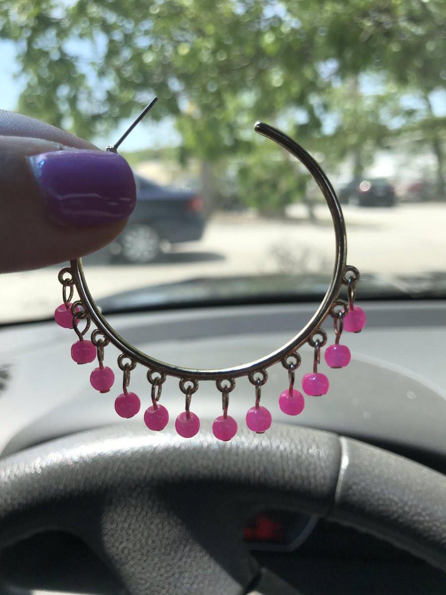 Sra_Mitchell's tweet photo. Can’t believe it I found it!  I guess it fell off in the car before I went to the Senior Dinner Dance. #lostearring #walmartspecial #matchedmydressperfectly #found 😊@pattygahagan https://t.co/pH4IoCV891