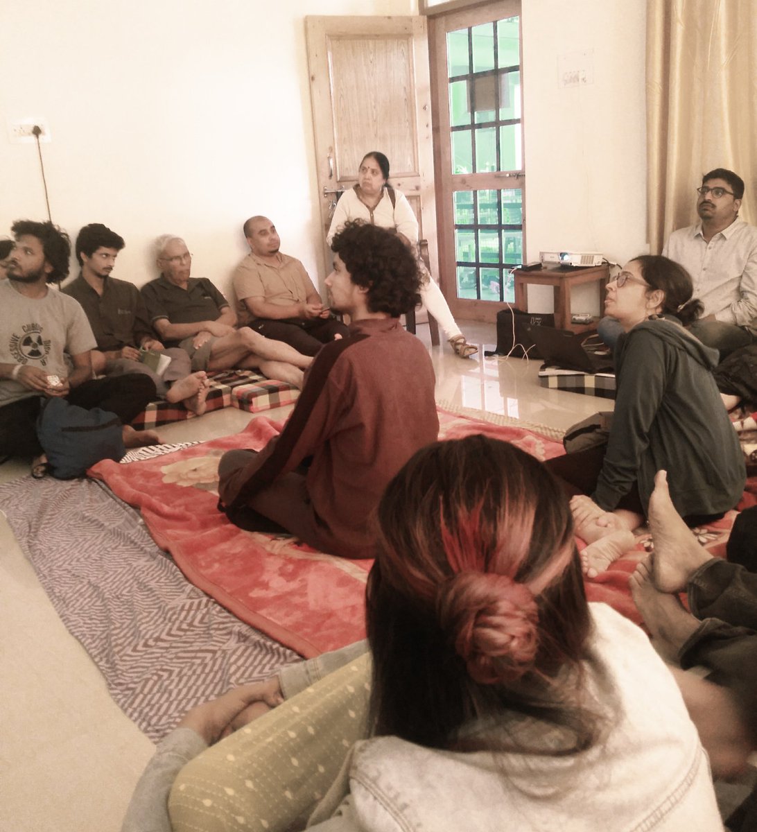 hillhacks's tweet photo. Last session of the day at #hillhacks was @digitaldutta on representation, electoral rolls and aadhaar. "We need to stop applying technology to solve social problems" https://t.co/yrPV5pQpzj