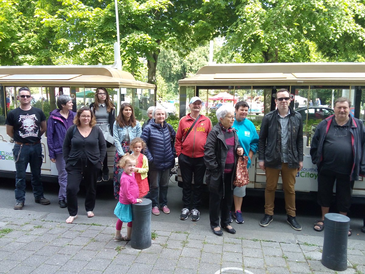 A l'occasion de la journée citoyenne, le <a href="/CCV_StBrieuc/">CCV Saint-Brieuc</a> et @VilledeStBrieuc proposaient un circuit commentée avec <a href="/KevinMagi1/">Kevin Magi</a>, en petit train, à la découverte des tertres et des plus beaux points de vue sur #SaintBrieuc et sa Baie.