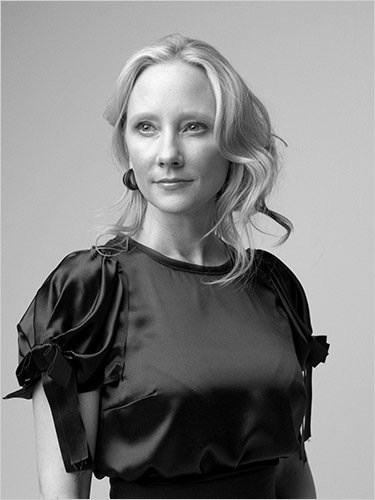 Happy birthday Anne Heche! 