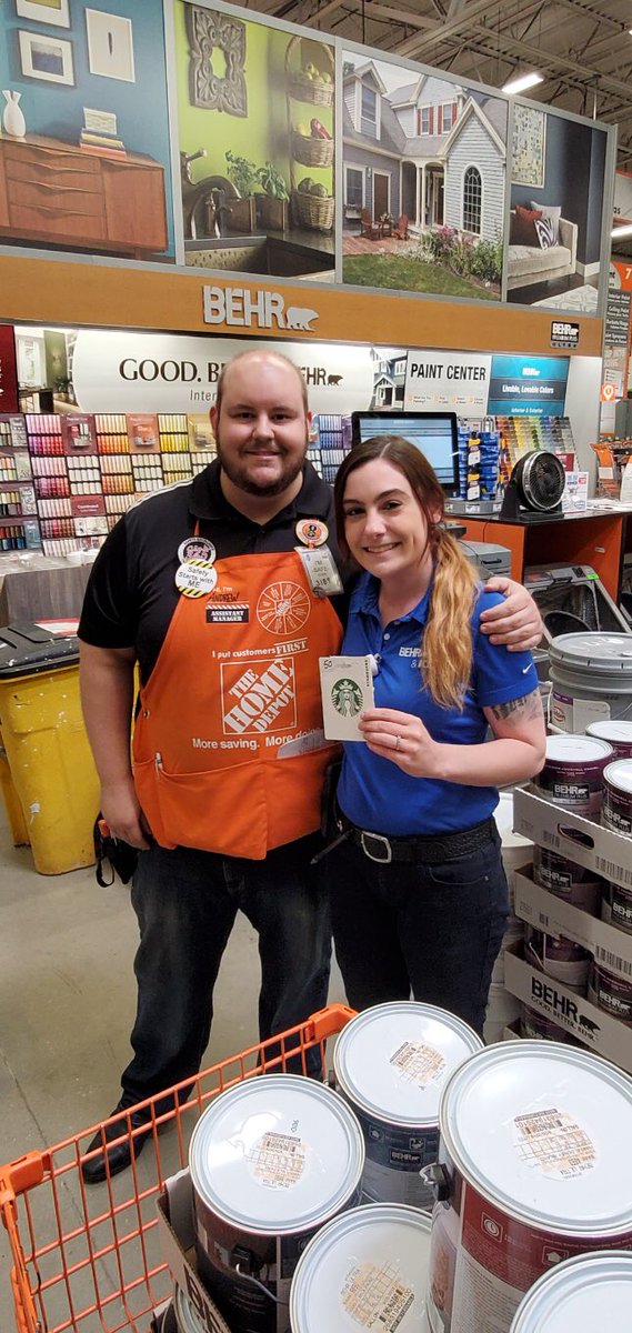 MichelleBryden6's tweet photo. Such a fun Saturday in Pittsfield! Thank you so much @ARuler2683 for the partnership we have. Also shout out to Justin with a nice 25gallon paint sale ! Thank you team #2683 for all that you do to help out our customers! #PittsfieldPride  #Behr @PittsfieldPride @Tonyf309Tony https://t.co/8o546fRziU