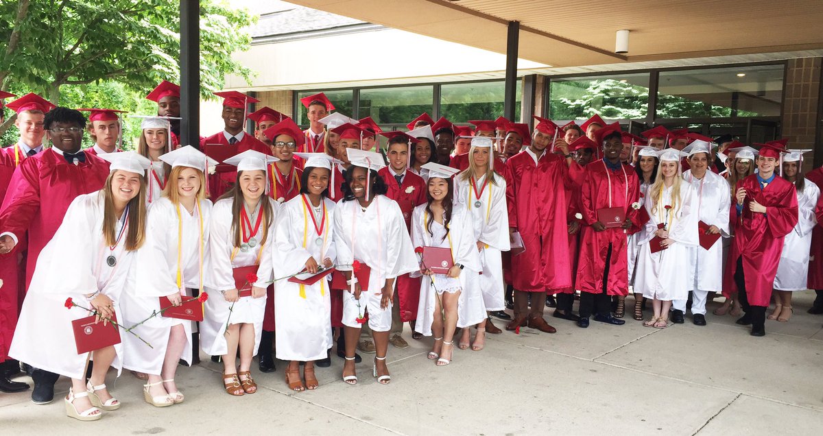 ConcordiaPrep's tweet photo. Blessings to the Class of 2019! #CPSaints #Classof2019 https://t.co/92XwXID3Sw