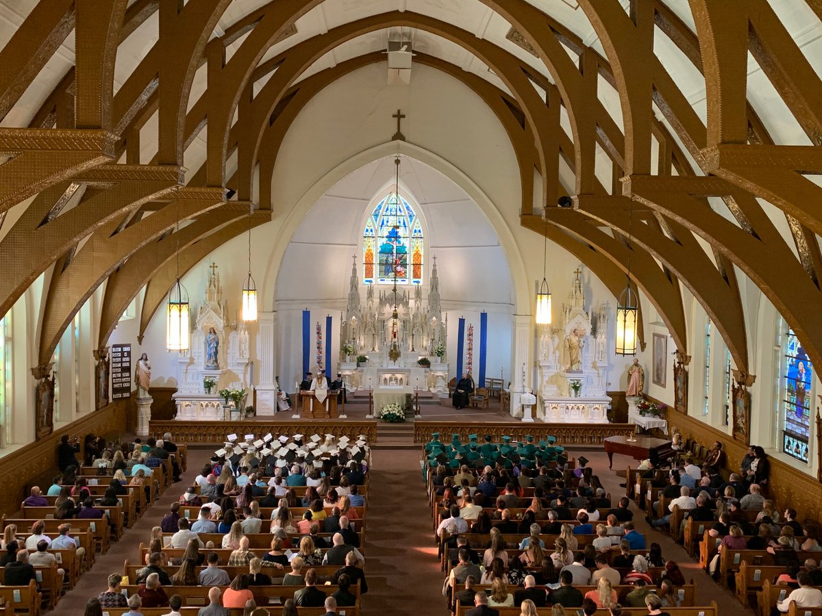 SJCHSJayhawks's tweet photo. congratulations class of 2019 do all small things with love https://t.co/KYz9u8CaMl