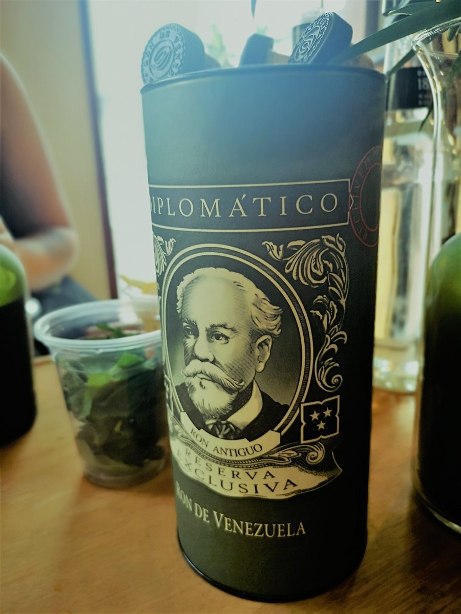 Boozy_Foodie's tweet photo. This must've been my favourite new find at today's #CraftRumFest at @KleinkaapHotel. Relatively new in the country, Diplomático rum from Venezuela. The best old fashioned cocktail! #diplomatico #craftrum2019 #craftrum #rumsipping #rumtasting #diplomaticorum @DiplomaticoRum https://t.co/pKgZHzPLzd