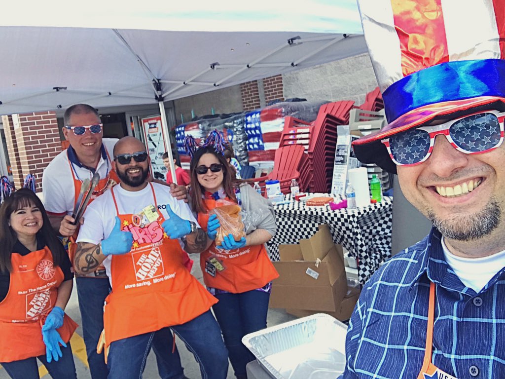 JamesMandato's tweet photo. The Mohegan Lake Home Depot is having fun today! Free Hot Dogs, Popcorn, refreshments and all your Memorial Day Weekend needs! Come down and see us today. #homedepot, #MemorialWeekendParty , #thankyou. @ilva1251_BOA @hd1251 @LauraHC1251 @infocuscap. https://t.co/ZKOdPnQZ2b