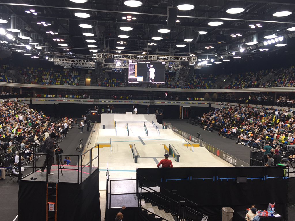 Susie Child (@susiechild3) on Twitter photo Had a great day watching brilliant skating <a href="/StreetLeague/">Street League Skateboarding</a> <a href="/CopperBoxArena/">Copper Box Arena</a> . Yet very disappointed to see <a href="/MonsterEnergy/">Monster Energy</a> employing young women to just stand there and look pretty in 2019!!Also why arenāt you allowed to bring your own food into the arena? No warning on ticket. Had a great day watching brilliant skating <a href="/StreetLeague/">Street League Skateboarding</a> <a href="/CopperBoxArena/">Copper Box Arena</a> . Yet very disappointed to see <a href="/MonsterEnergy/">Monster Energy</a> employing young women to just stand there and look pretty in 2019!!Also why arenāt you allowed to bring your own food into the arena? No warning on ticket.
