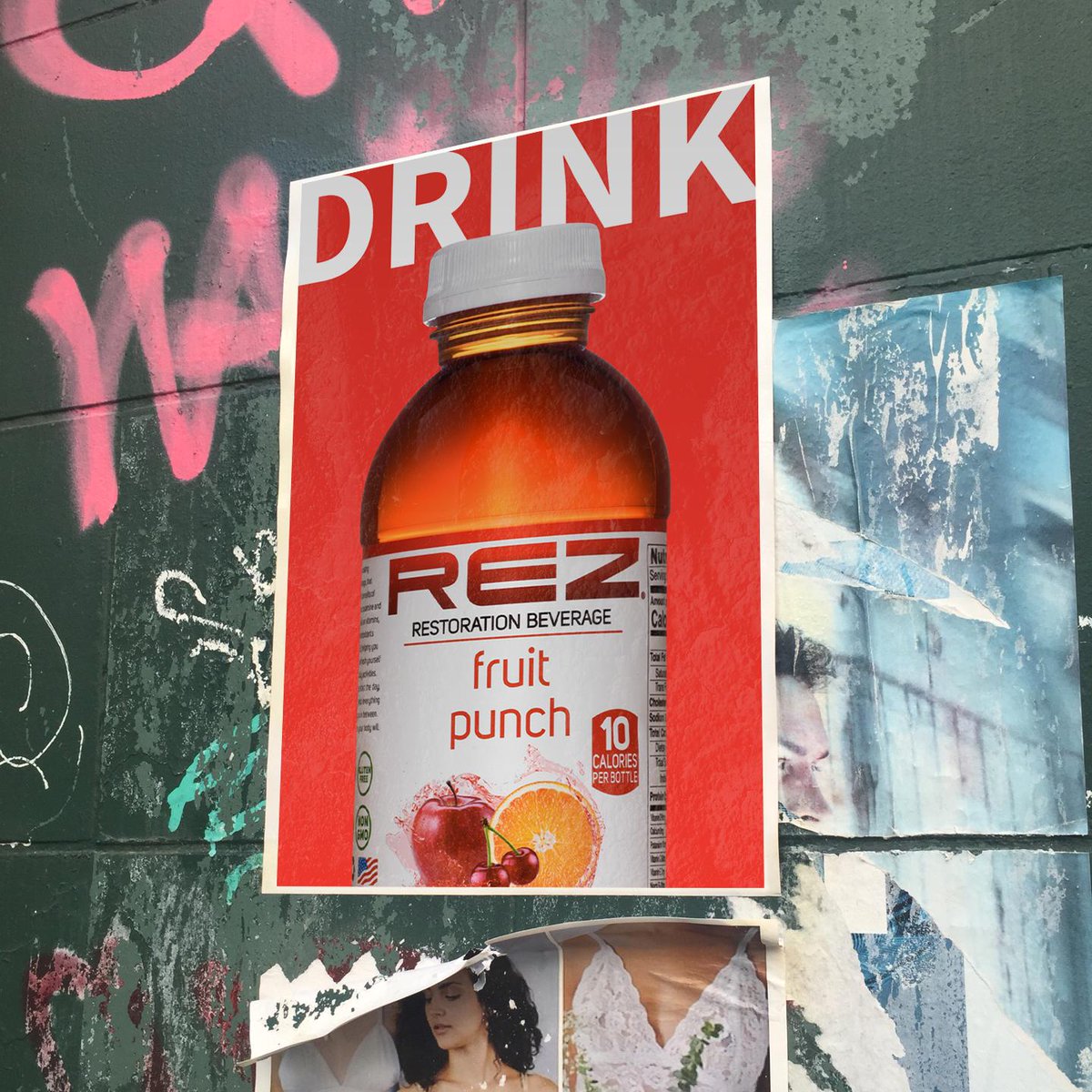 DrinkRez's tweet photo. No matter where you go you can always rely on REZ for a functional beverage with only 10 calories and 0 sugar 👣

Comment with your favorite city!🏙️ 

#Drinkrez #REZ #cityliving #zerosugar #lowsugar #poster #grafitti #city #fuctional #beverage #Health https://t.co/PgKzOL5F3N