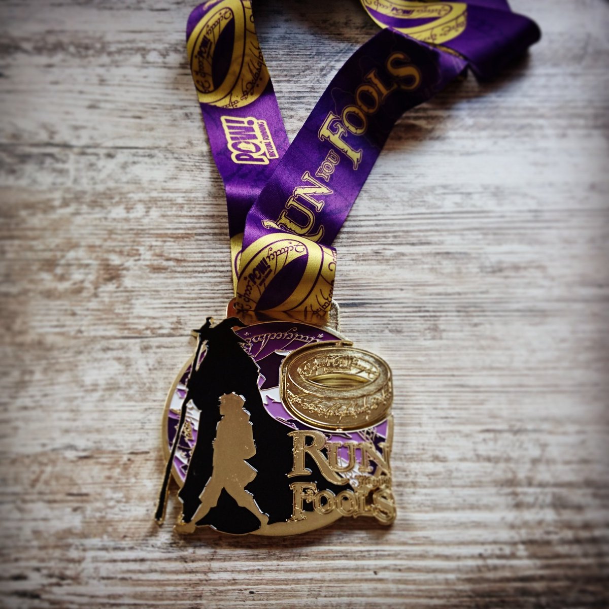 Tanjah1701's tweet photo. My final medal for this month arrived today 😍 #RunYouFools #10k #BeatYesterday #PowVirtualRunning https://t.co/qGhOaeYcoD