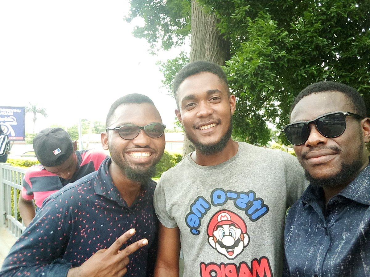 Coach_VDV's tweet photo. With @Joe_Meka and @oshstefan #speakyourmind
#MentalHealthForAll #CallmeVDV @MentallyAwareNG https://t.co/6XGZ8ft2Gi