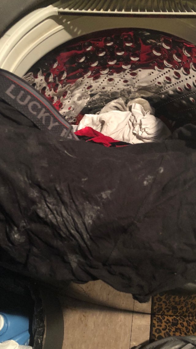 caribmuskydck's tweet photo. Nut rag nice and musty. Everything gets washed but it. About to freeball rest of the day. #musty #manscent #stankdick #freeball https://t.co/zYAmNUITZW