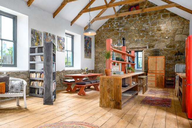 AspectsHolidays's tweet photo. New property!
Introducing Trethewey Sunday School, West Cornwall!
Just a 20 minute walk from Porthcurno beach, Trethewey Sunday School is a charming converted Grade II Sunday School, sleeping 4, plus 2 dogs!
Take a closer look: https://t.co/YOhCY3cKmI https://t.co/y9yjPb5zaz